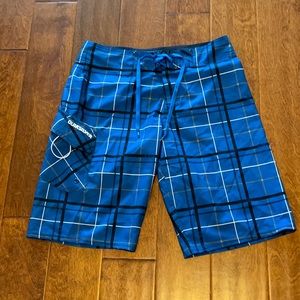 🔴 Men’s Quicksilver Board Shorts 29